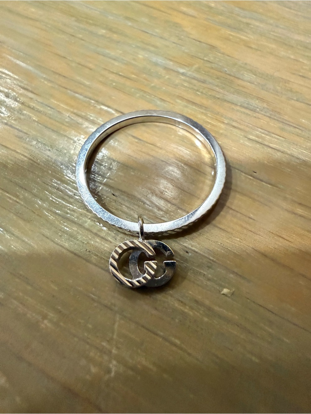Gucci Gold Double-G Charm Ring - Picture 9 of 9